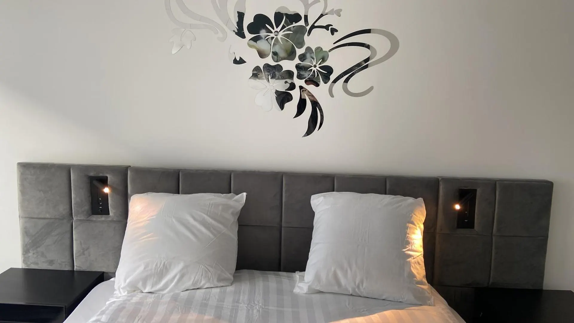 Linaland - Charming Apartment Near Paris Chatenay-Malabry
