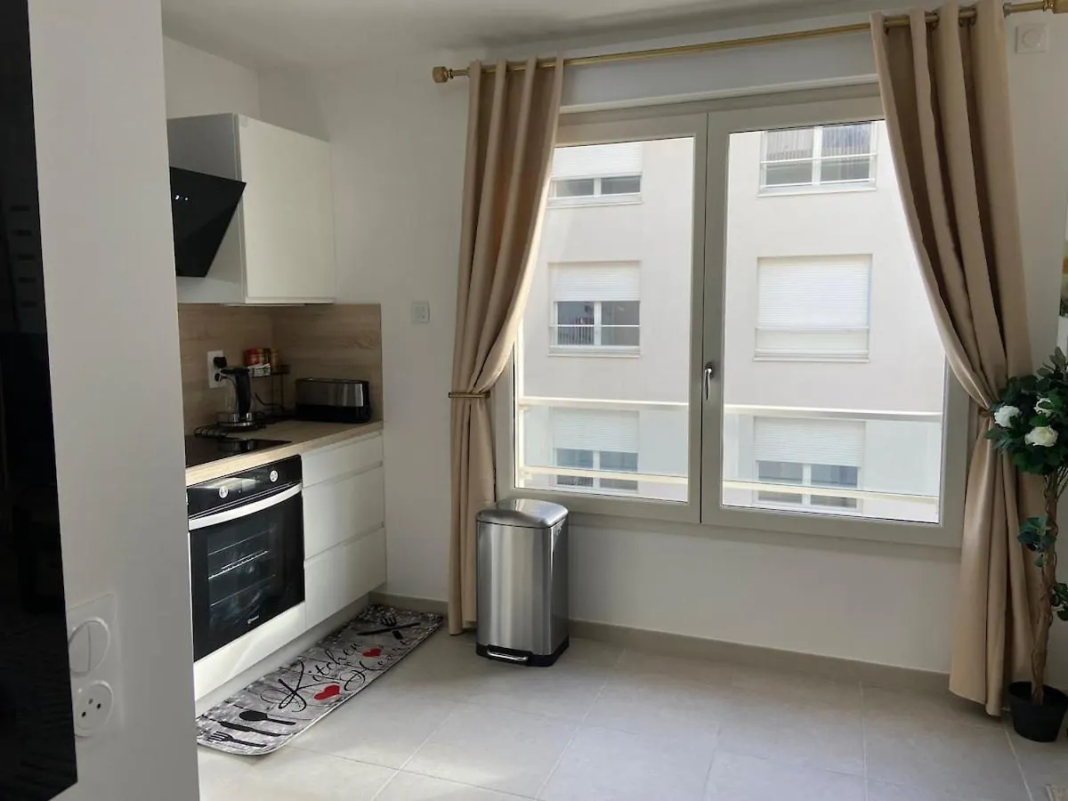 Linaland - Charming Apartment Near Paris Chatenay-Malabry
