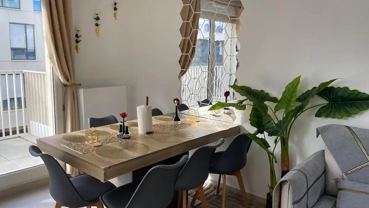 Linaland - Charming Apartment Near Paris Chatenay-Malabry